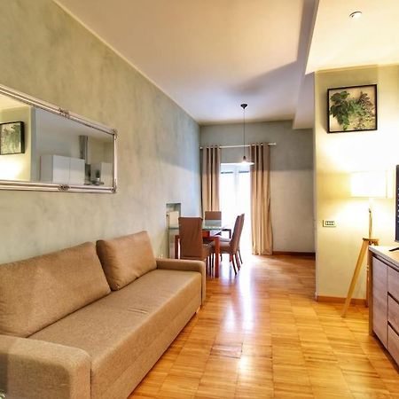 רומא Paglia45 Apartment At Trastevere By Yourhost מראה חיצוני תמונה
