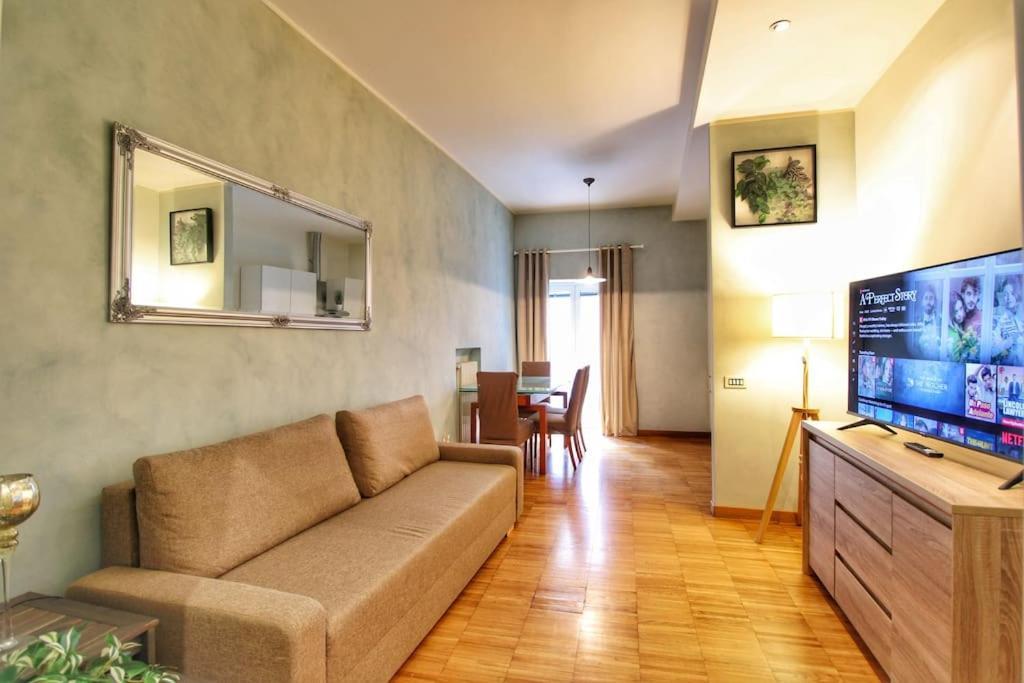 רומא Paglia45 Apartment At Trastevere By Yourhost מראה חיצוני תמונה