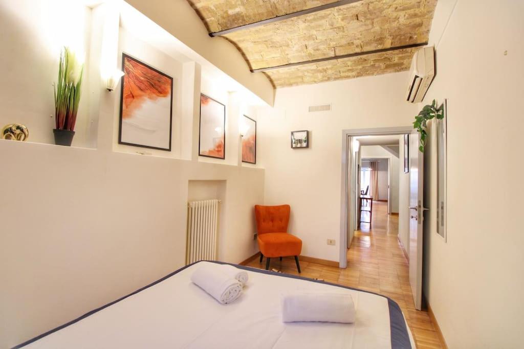 רומא Paglia45 Apartment At Trastevere By Yourhost מראה חיצוני תמונה